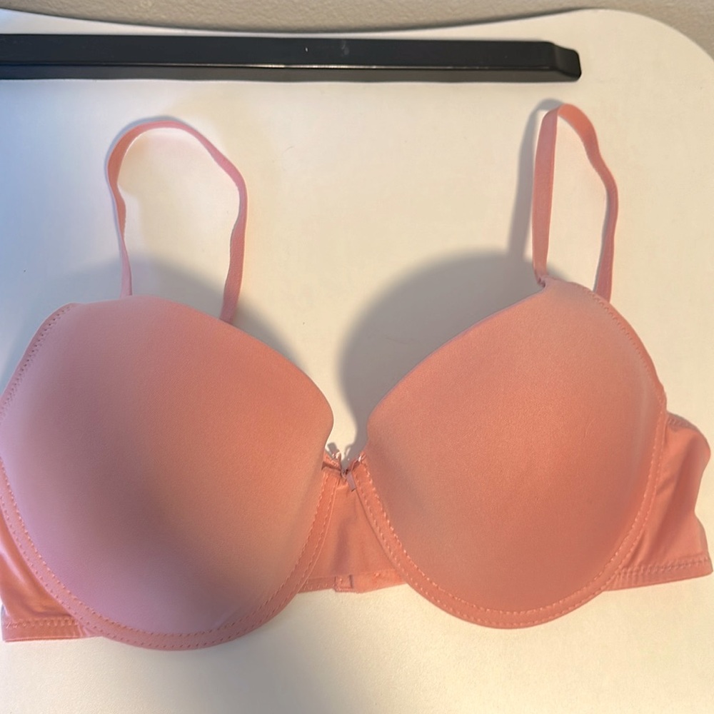 NWOT 36D pink full coverage bra with thin straps and cute bow - Kmart brand!